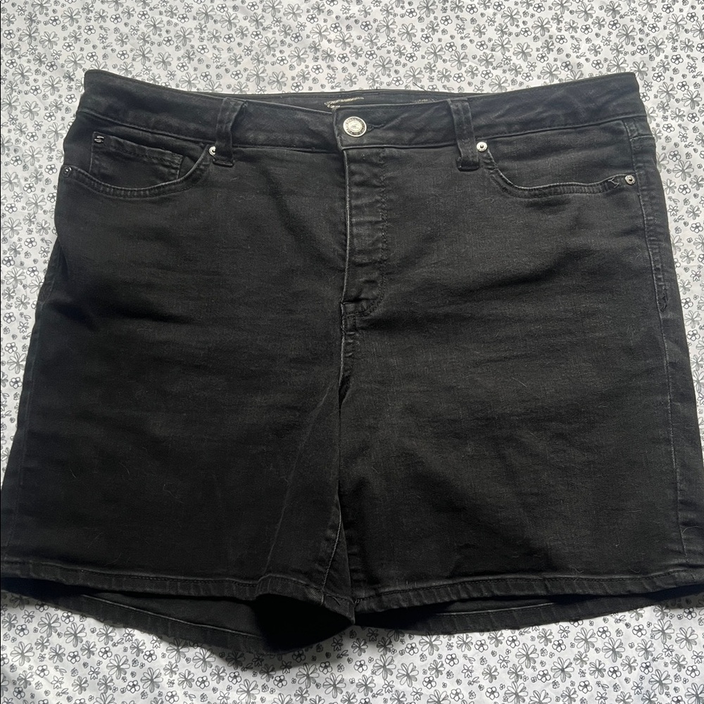 Women’s Black Shorts